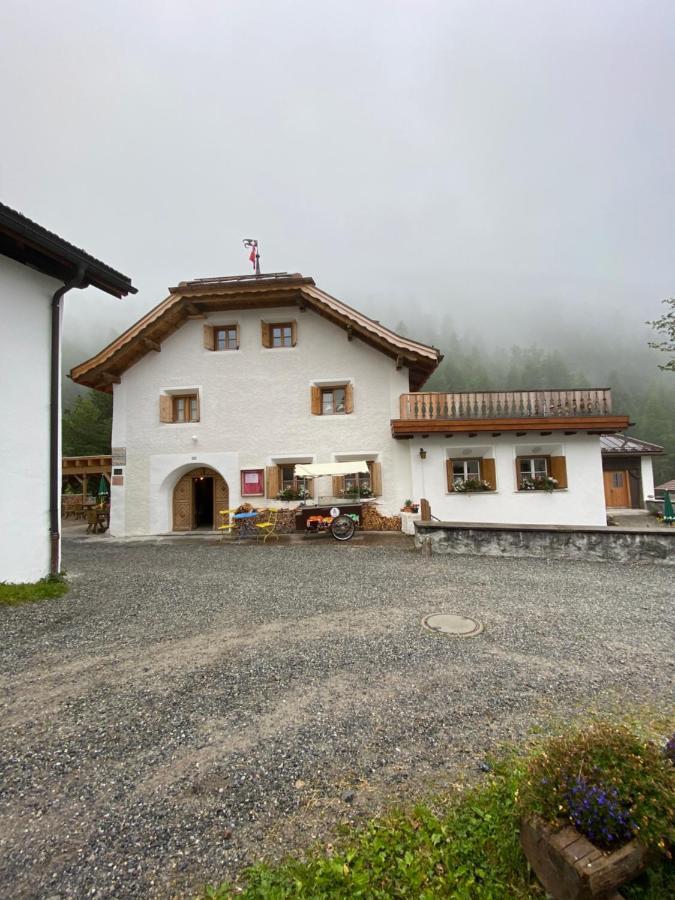 Alpengasthof Crusch Alba Ed Alvetern, S-Charl Scuol Exteriér fotografie