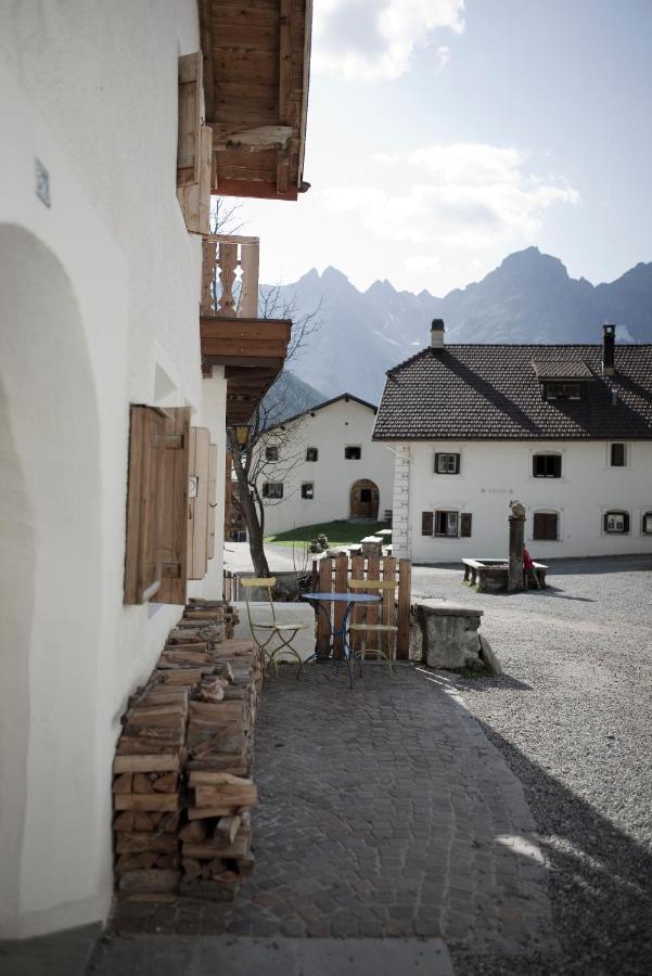Alpengasthof Crusch Alba Ed Alvetern, S-Charl Scuol Exteriér fotografie